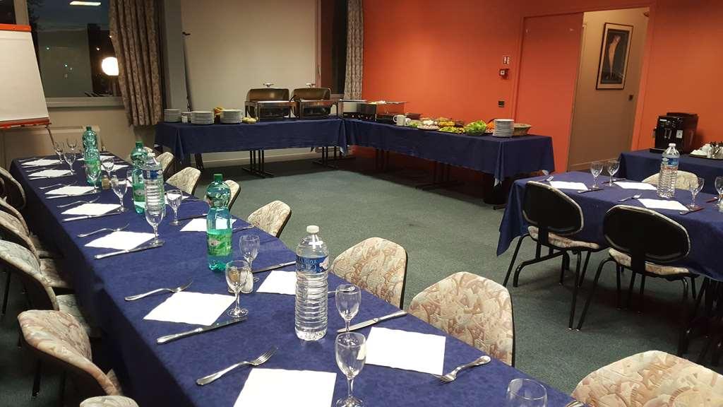 Kyriad Bourg En Bresse Ristorante foto