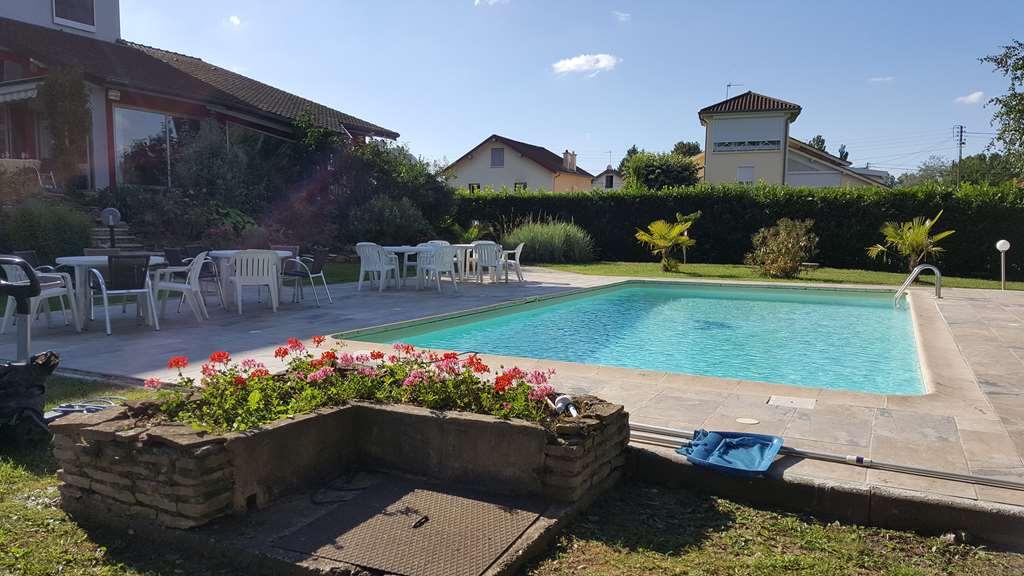 Kyriad Bourg En Bresse Servizi foto